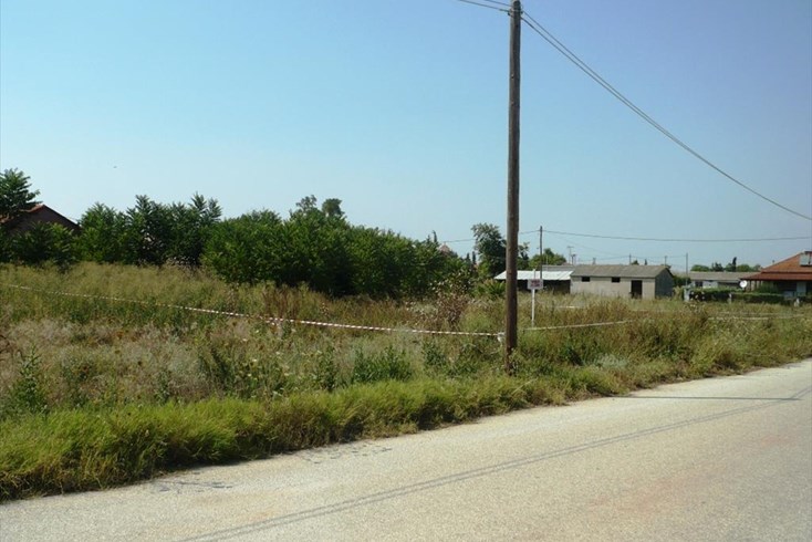 Realty photo 3