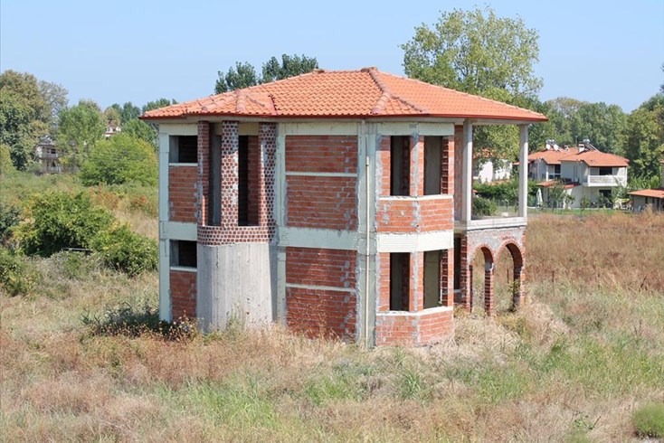 Realty photo 2