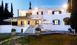 Villa 200 m² in Eastern Peloponnese - Ermionida
