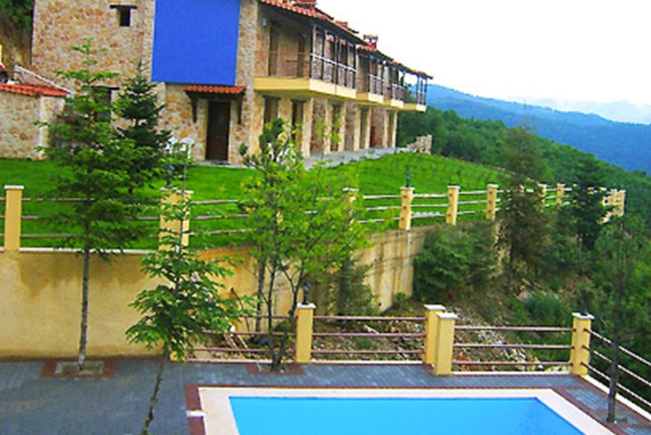 Realty photo 2