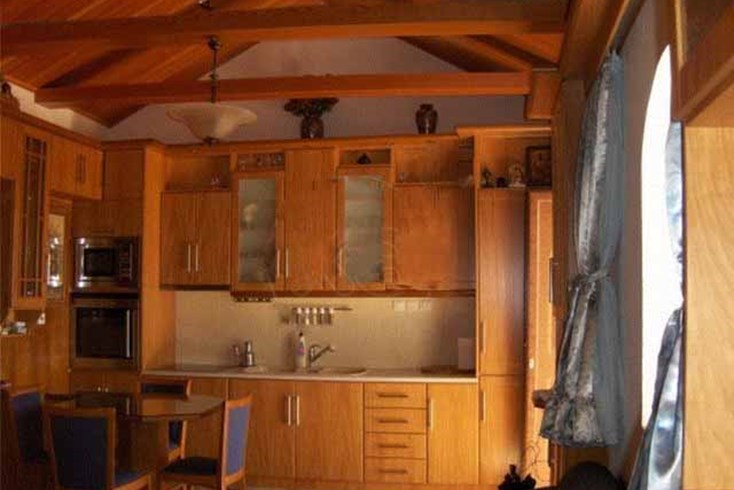 Realty photo 3