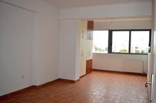Property 13548 photo 2