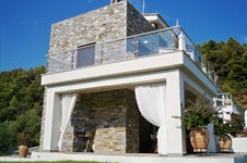 Property 13655 photo 6