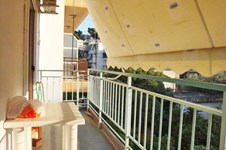 Property 13880 photo 2