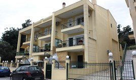 თაუნჰაუსი 167 m² სალონიკის გარეუბანში