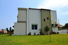 Property 140 photo 3