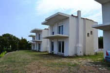 Property 140 photo 5
