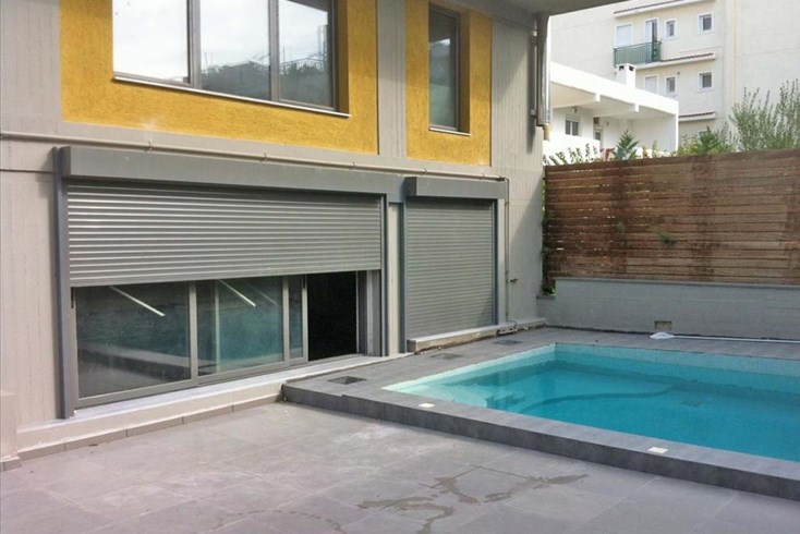 Realty photo 1
