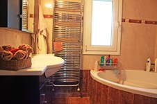Property 14221 photo 9