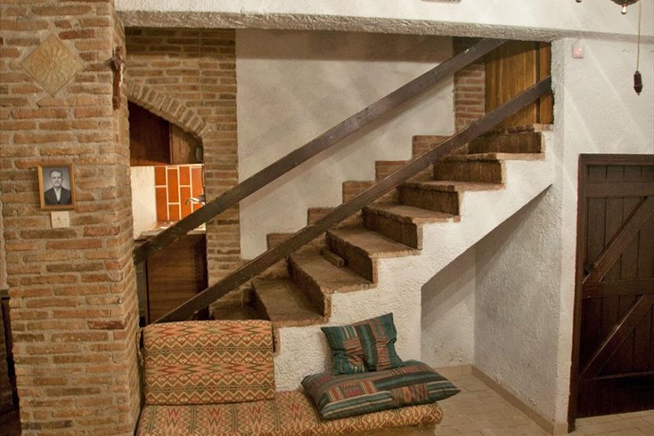 Realty photo 3