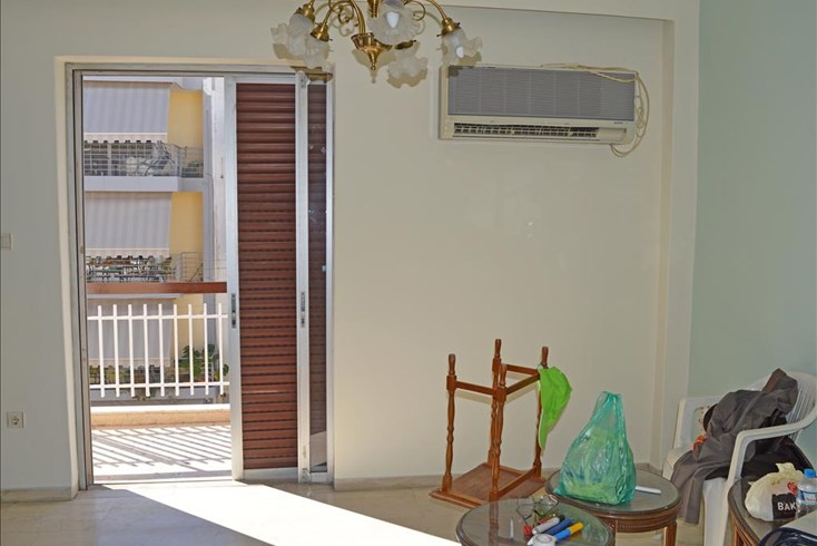 Realty photo 3