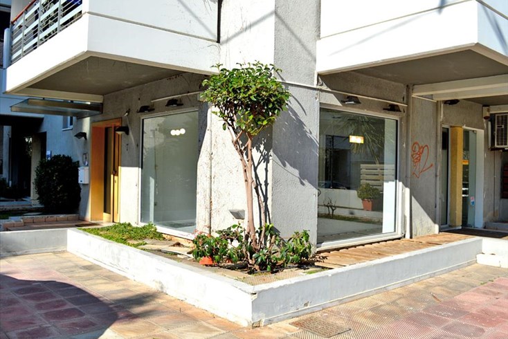 Realty photo 3