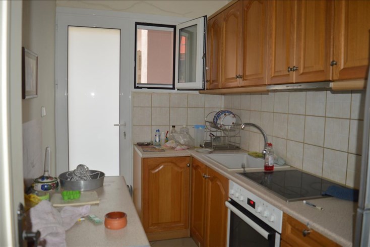 Realty photo 2