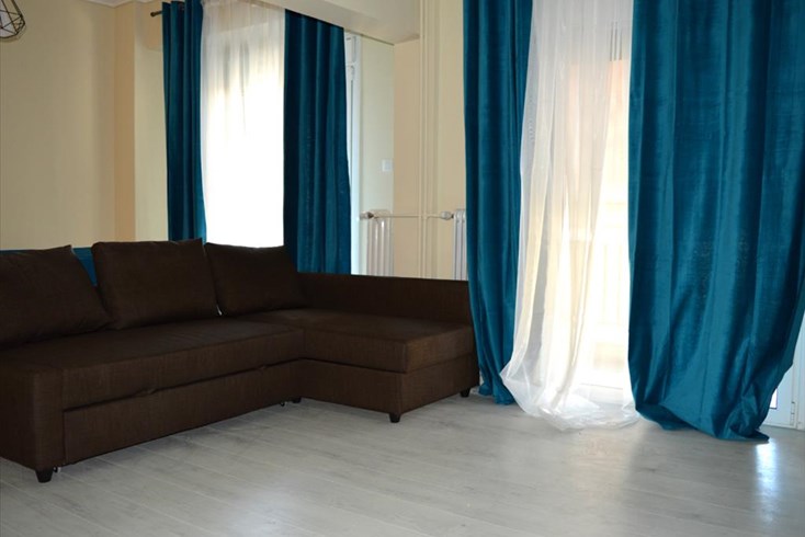 Realty photo 2