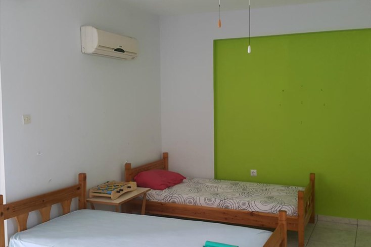 Realty photo 3