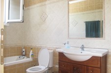 Property 150 photo 8
