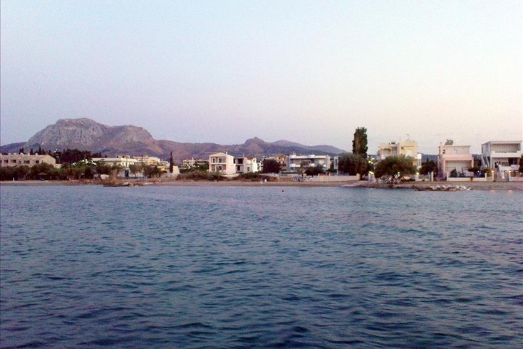 Realty photo 2