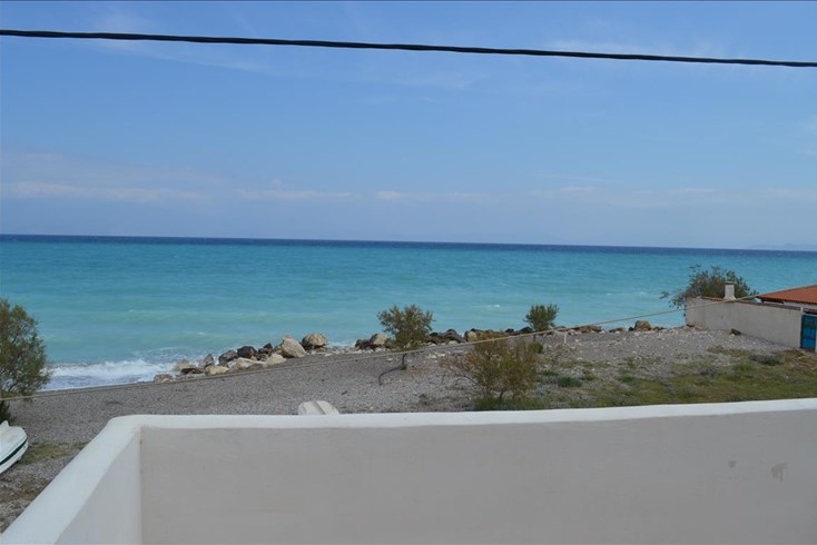 Realty photo 2