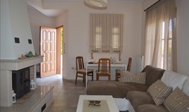 Maisonette 144 m² in Eastern Peloponnese