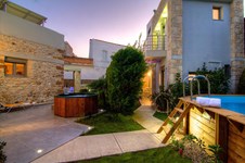 Property 16440 photo 11