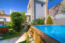 Property 16440 photo 2