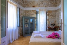 Property 16440 photo 26