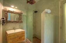 Property 16440 photo 31