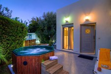 Property 16440 photo 1