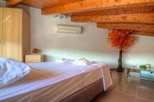 Property 16440 photo 41