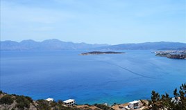 Land 2579 m² in Crete