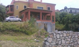 Detached house 317 m² in Corfu