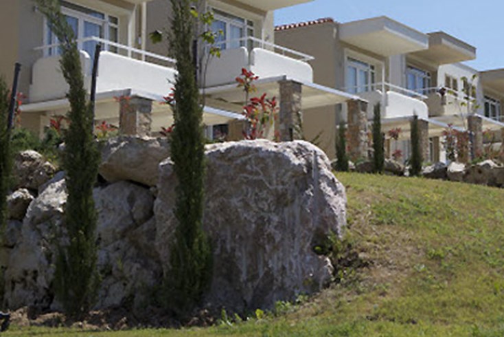 Realty photo 3