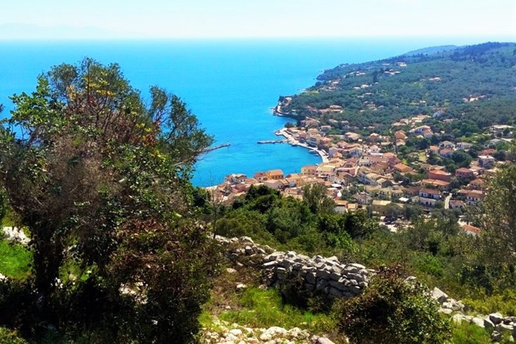 Realty photo 2