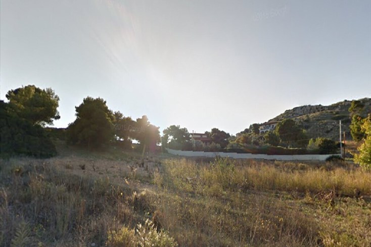 Realty photo 2