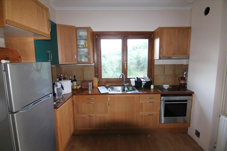 Realty photo 3