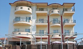 Hotel 1300 m² an der Olympischen-Riviera