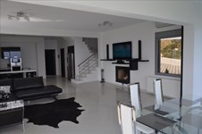 Property 1885 photo 17