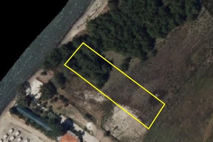 Realty photo 3