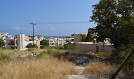 Land 1004 m² in Crete