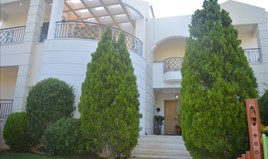 Villa 550 m² Atina’da