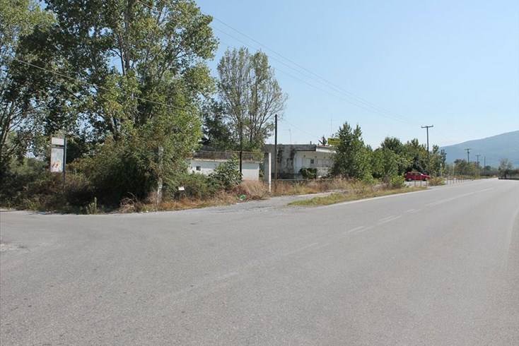 Realty photo 2