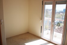 Property 1990 photo 5