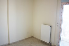 Property 1990 photo 6