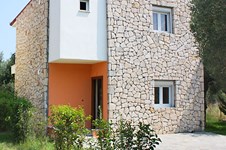 Property 200 photo 2