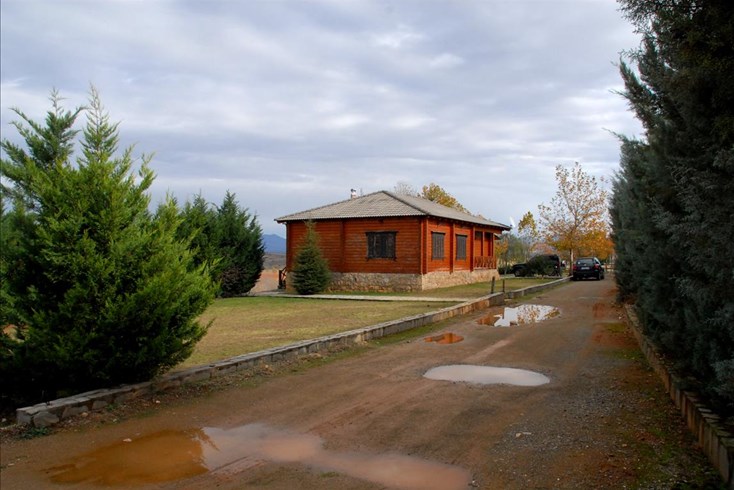 Realty photo 2