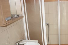 Property 204 photo 16
