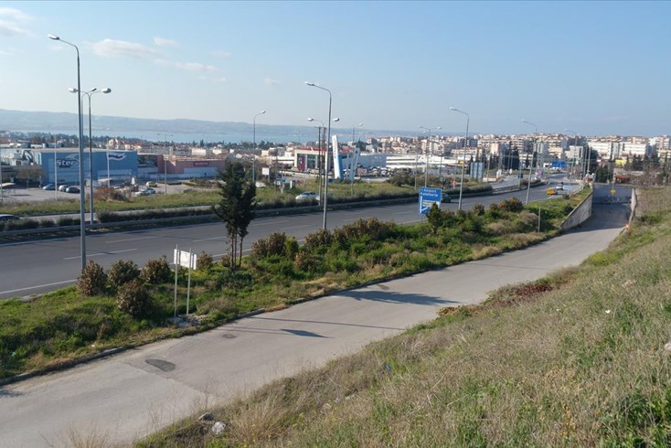 Realty photo 2