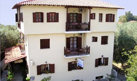 Hotel 864 m² in Volos-Pilio