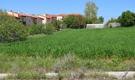 Zemljište 677 m² u predgrađu Soluna