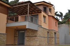 Property 223 photo 1